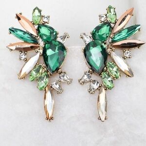 NWOT - Fashion Vintage Inspired Drop Statement Earrings. Emerald